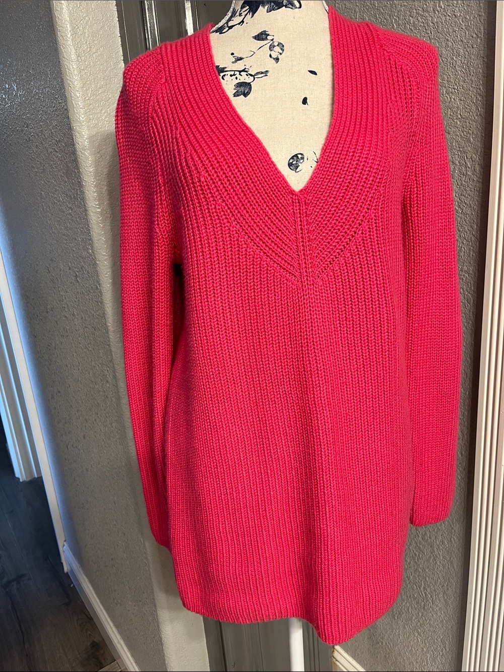 Lucky Brand Women's V-Neck Knit Sweater in Bright Pink
